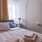 Aiora *