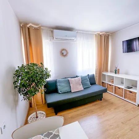 Apartment Aiora *